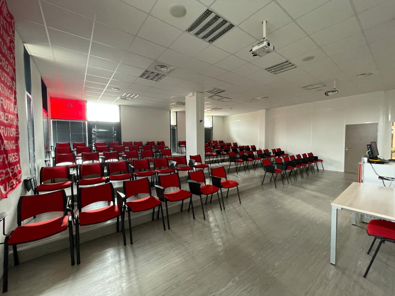 Bureau Aix-en-Provence 1222m² Location bureau Aix-en-Provence Bouches-du-Rhône OLBUR2529995 26